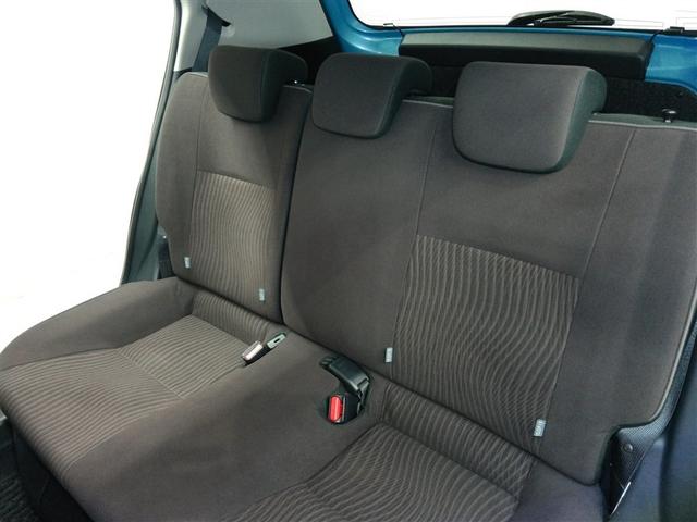 アクア Ｇ　ハイブリッド　ワンオーナー　衝突被害軽減システム　横滑り防止機能　ＡＢＳ　エアバッグ　オートクルーズコントロール　盗難防止装置　バックカメラ　ＥＴＣ　ミュージックプレイヤー接続可　ＣＤ　スマートキー（16枚目）