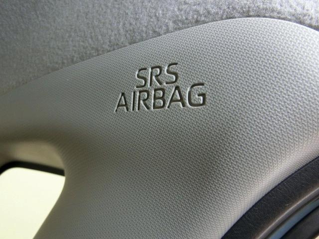 タント ファンクロス　安全装備　衝突被害軽減システム　横滑り防止機能　ＡＢＳ　エアバッグ　盗難防止装置　アイドリングストップ　バックカメラ　ミュージックプレイヤー接続可　スマートキー　キーレス　フル装備　両側電動スライド（11枚目）