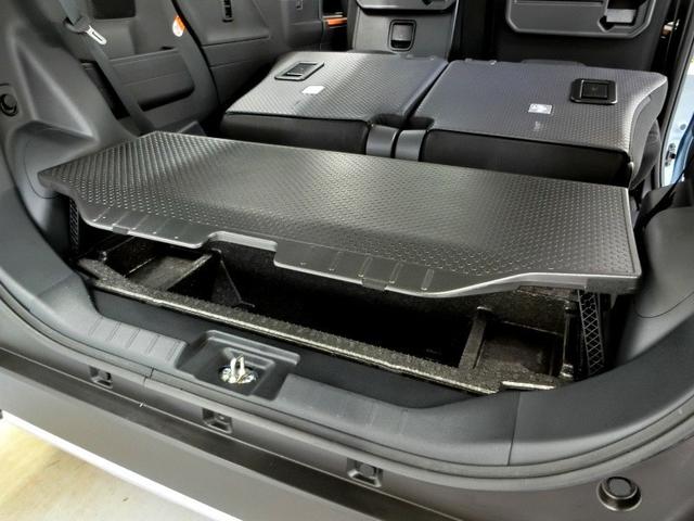 タント ファンクロス　安全装備　衝突被害軽減システム　横滑り防止機能　ＡＢＳ　エアバッグ　盗難防止装置　アイドリングストップ　バックカメラ　ミュージックプレイヤー接続可　スマートキー　キーレス　フル装備　両側電動スライド（39枚目）