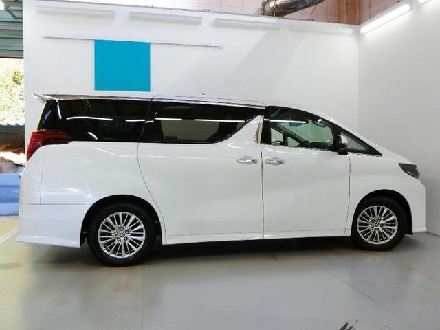 アルファード 2.5S ワンオーナー 寒冷地 サンルーフ 安全装備 衝突被害軽減システム 横滑り防止機能 ABS エアバッグ オートクルーズコントロール 盗難防止装置 ナビ バックカメラ 後席モニター ETC ドラレコ CD(7枚目)