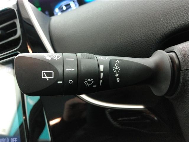 プリウス Ｓ　ハイブリッド　ワンオーナー　安全装備　衝突被害軽減システム　横滑り防止機能　ＡＢＳ　エアバッグ　オートクルーズコントロール　盗難防止装置　バックカメラ　ＥＴＣ　ドラレコ　ミュージックプレイヤー接続可（32枚目）