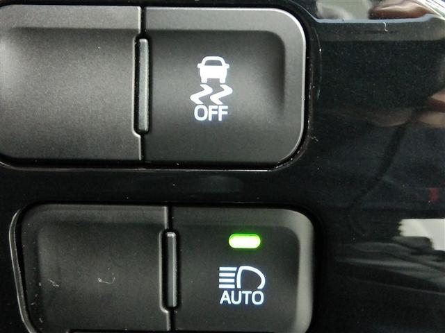 プリウス Ｓ　ハイブリッド　ワンオーナー　安全装備　衝突被害軽減システム　横滑り防止機能　ＡＢＳ　エアバッグ　オートクルーズコントロール　盗難防止装置　バックカメラ　ＥＴＣ　ドラレコ　ミュージックプレイヤー接続可（36枚目）