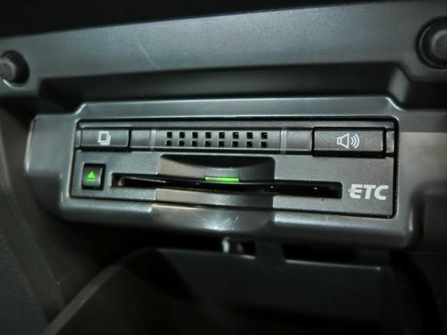 アルファードハイブリッド ＳＲ　ハイブリッド　４ＷＤ　サンルーフ　電動シート　安全装備　衝突被害軽減システム　横滑り防止機能　ＡＢＳ　エアバッグ　オートクルーズコントロール　盗難防止装置　バックカメラ　後席モニター　ＥＴＣ　ドラレコ（33枚目）