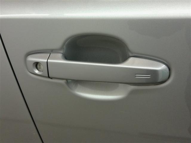 Ｃ－ＨＲ Ｇ　モード　ネロ　セーフティプラス　ハイブリッド　ワンオーナー　安全装備　衝突被害軽減システム　横滑り防止機能　ＡＢＳ　エアバッグ　オートクルーズコントロール　盗難防止装置　バックカメラ　ＥＴＣ　ドラレコ　ミュージックプレイヤー接続可（7枚目）