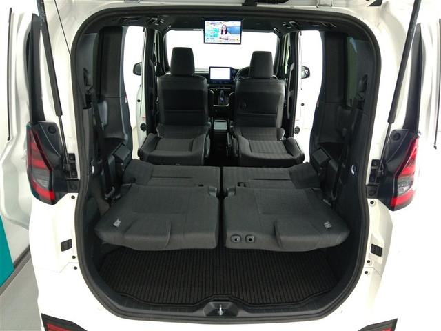 ノア ハイブリッドＳ－Ｇ　ハイブリッド　ワンオーナー　４ＷＤ　安全装備　衝突被害軽減システム　横滑り防止機能　ＡＢＳ　エアバッグ　オートクルーズコントロール　盗難防止装置　バックカメラ　後席モニター　ＥＴＣ　ＣＤ　スマートキー（24枚目）