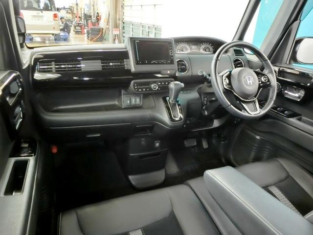 Ｎ－ＢＯＸカスタム Ｌターボ　ワンオーナー　安全装備　衝突被害軽減システム　横滑り防止機能　ＡＢＳ　エアバッグ　オートクルーズコントロール　盗難防止装置　アイドリングストップ　バックカメラ　ＥＴＣ　ドラレコ　ＣＤ　スマートキー（12枚目）