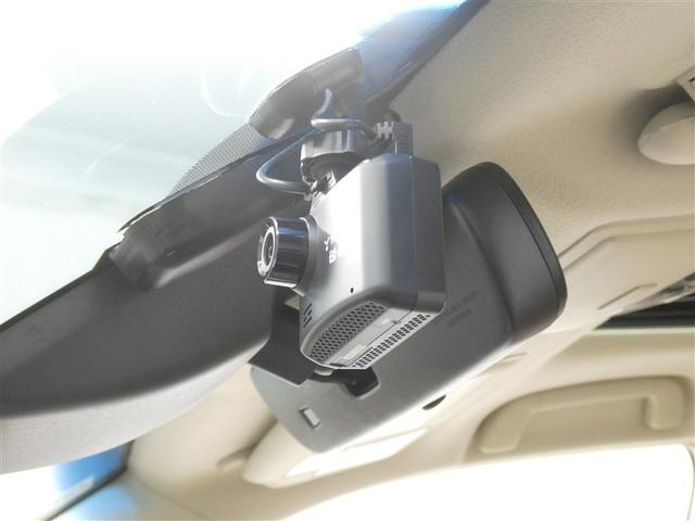 ランドクルーザープラド ＴＸ　Ｌパッケージ　革シート　サンルーフ　４ＷＤ　フルセグ　メモリーナビ　ＤＶＤ再生　ミュージックプレイヤー接続可　バックカメラ　衝突被害軽減システム　ＥＴＣ　ドラレコ　ＬＥＤヘッドランプ　乗車定員７人　３列シート（20枚目）