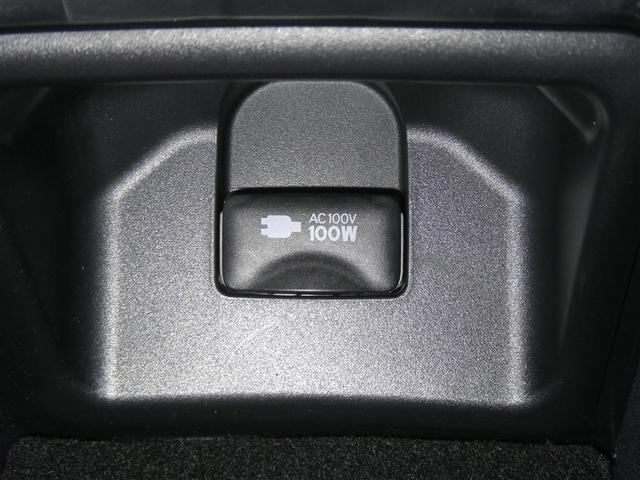 クラウンハイブリッド G-エグゼクティブ Four セーフティセンス ドラレコ付き LEDヘッドライト 純正アルミホイール リアスポイラー スマートキー ETC バックモニター CD/DVD再生付き フルセグメモリーナビ 本革シート オートエアコン(13枚目)