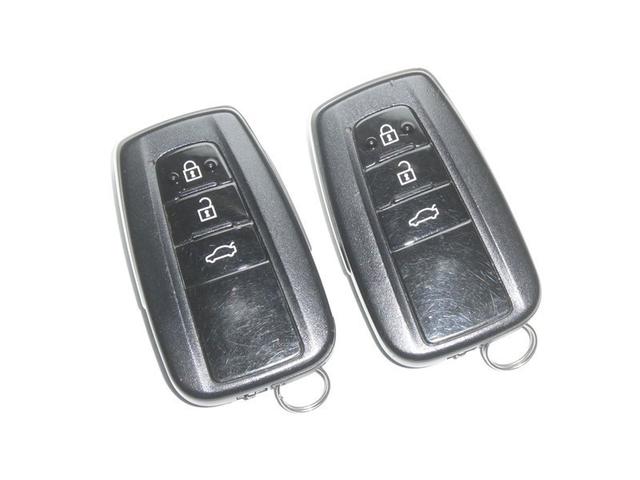 クラウンハイブリッド G-エグゼクティブ Four セーフティセンス ドラレコ付き LEDヘッドライト 純正アルミホイール リアスポイラー スマートキー ETC バックモニター CD/DVD再生付き フルセグメモリーナビ 本革シート オートエアコン(23枚目)