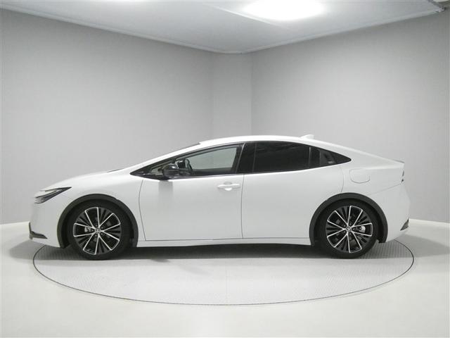 プリウス Z ボディコーティング施工済 セーフティセンス LEDヘッドライト リアスポイラー ETC バックモニター スマートキー 純正アルミホイール ディスプレイオーディオ フルセグTV 合成皮革シート(2枚目)