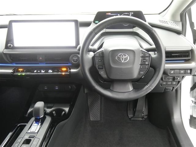 プリウス Z ボディコーティング施工済 セーフティセンス LEDヘッドライト リアスポイラー ETC バックモニター スマートキー 純正アルミホイール ディスプレイオーディオ フルセグTV 合成皮革シート(4枚目)