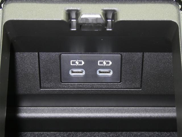 プリウス Z ボディコーティング施工済 セーフティセンス LEDヘッドライト リアスポイラー ETC バックモニター スマートキー 純正アルミホイール ディスプレイオーディオ フルセグTV 合成皮革シート(13枚目)