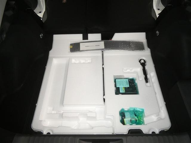 プリウス Z ボディコーティング施工済 セーフティセンス LEDヘッドライト リアスポイラー ETC バックモニター スマートキー 純正アルミホイール ディスプレイオーディオ フルセグTV 合成皮革シート(21枚目)