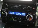 【オートエアコン】車内温度を感知して自動で温度調整をしてくれるのでいつでも快適な車内空間を創り上げます!どの席に座っても快適なドライブが楽しめます♪