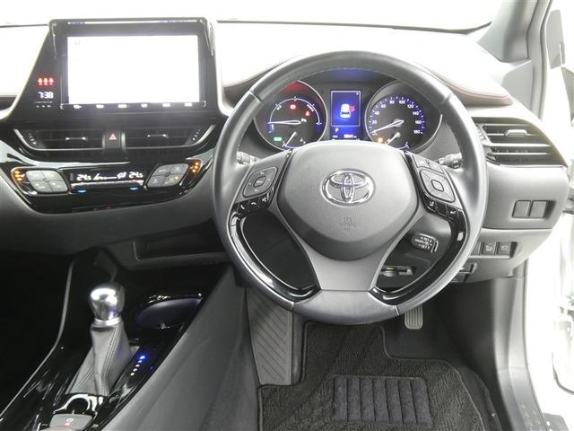 Ｃ－ＨＲ Ｇ　フルセグ　メモリーナビ　ＤＶＤ再生　バックカメラ　衝突被害軽減システム　ＥＴＣ　ドラレコ　ＬＥＤヘッドランプ　アイドリングストップ（4枚目）