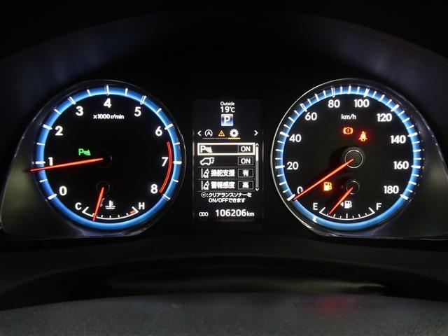 ハリアー プレミアム　プリクラッシュセーフティー　フルセグメモリーナビ　ＬＥＤヘッドライト　リアスポイラー　バックモニター　ＥＴＣ　スマートキー　純正アルミホイール　ＣＤ／ＤＶＤ再生付き　パワーシート　シート素材モケット（5枚目）