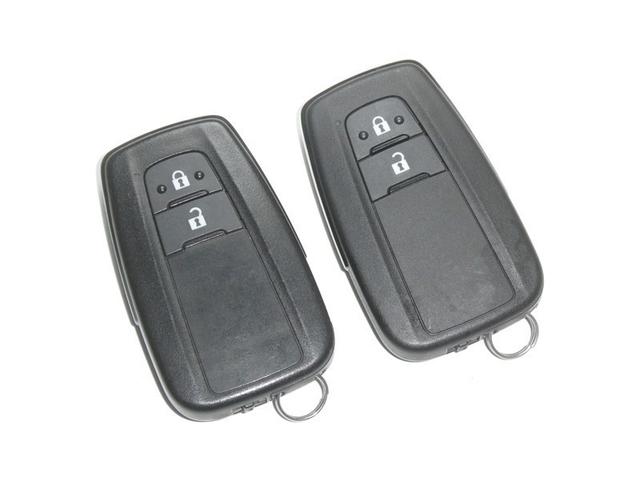 C-HR G セーフティセンス フルセグメモリーナビ LEDヘッドライト リアスポイラー バックモニター スマートキー 純正アルミホイール CD/DVD再生付き 本革シート一部 オートエアコン クルーズコントロール(19枚目)