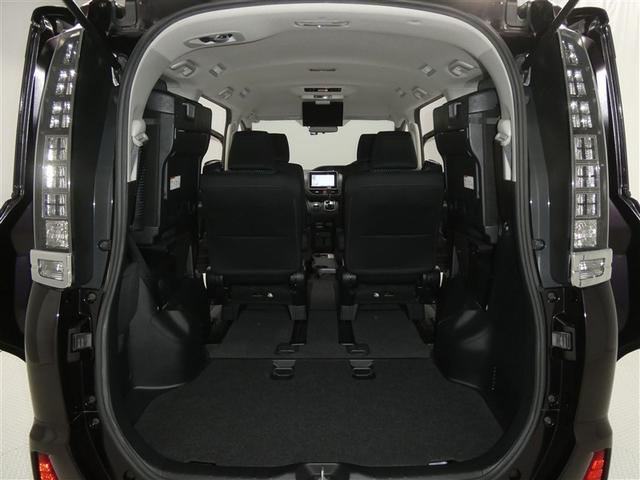 ヴォクシー ZS ドラレコ付き 両側電動スライドドア LEDヘッドライト リアスポイラー 純正アルミホイール ETC バックモニター スマートキー フルセグメモリーナビ CD/DVD再生付き 3列シート ウォークスルー(20枚目)