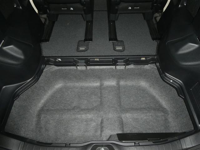 ヴォクシー ZS ドラレコ付き 両側電動スライドドア LEDヘッドライト リアスポイラー 純正アルミホイール ETC バックモニター スマートキー フルセグメモリーナビ CD/DVD再生付き 3列シート ウォークスルー(21枚目)