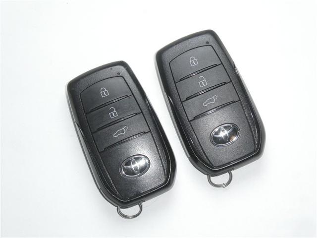 ハリアー Ｇ　セーフティセンス　ドラレコ付き　ＬＥＤヘッドライト　ディスプレイオーディオ　ＥＴＣ　バックモニター　スマートキー　フルエアロ　純正アルミホイール　フルセグＴＶ　イモビライザー　オートエアコン（22枚目）