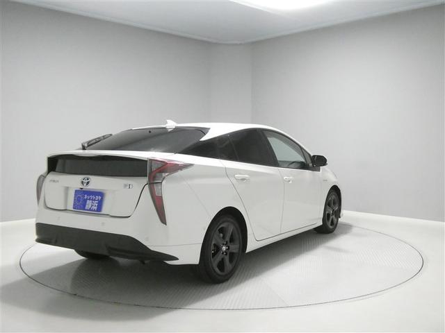 プリウス Ａツーリングセレクション　フルセグ　メモリーナビ　ＤＶＤ再生　ミュージックプレイヤー接続可　バックカメラ　衝突被害軽減システム　ＥＴＣ　ＬＥＤヘッドランプ　アイドリングストップ（3枚目）