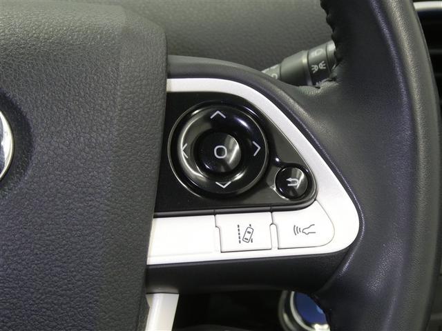 プリウス Ａツーリングセレクション　フルセグ　メモリーナビ　ＤＶＤ再生　ミュージックプレイヤー接続可　バックカメラ　衝突被害軽減システム　ＥＴＣ　ＬＥＤヘッドランプ　アイドリングストップ（12枚目）