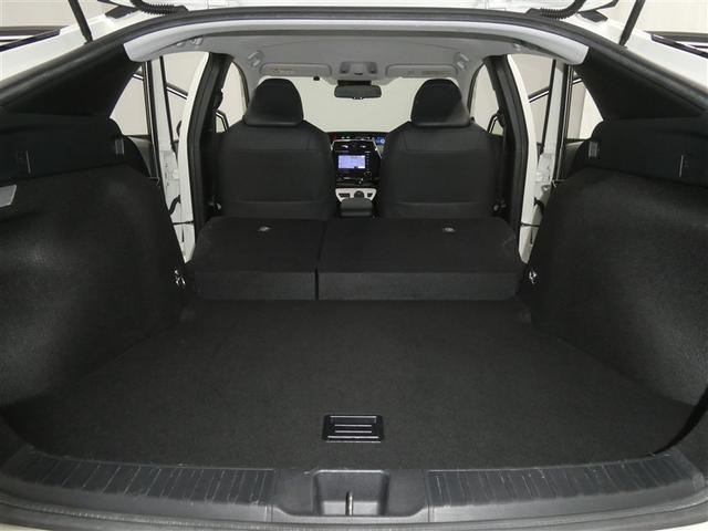 プリウス Ａツーリングセレクション　フルセグ　メモリーナビ　ＤＶＤ再生　ミュージックプレイヤー接続可　バックカメラ　衝突被害軽減システム　ＥＴＣ　ＬＥＤヘッドランプ　アイドリングストップ（21枚目）