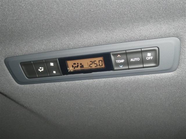 ヴォクシー ＺＳ　フルセグ　メモリーナビ　ＤＶＤ再生　バックカメラ　衝突被害軽減システム　ＥＴＣ　ドラレコ　両側電動スライド　ＬＥＤヘッドランプ　ウオークスルー　乗車定員７人　３列シート　アイドリングストップ（18枚目）