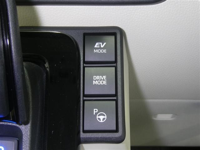 シエンタ ハイブリッドＺ　フルセグ　メモリーナビ　ミュージックプレイヤー接続可　バックカメラ　衝突被害軽減システム　ＥＴＣ　両側電動スライド　ＬＥＤヘッドランプ　ウオークスルー　アイドリングストップ（12枚目）