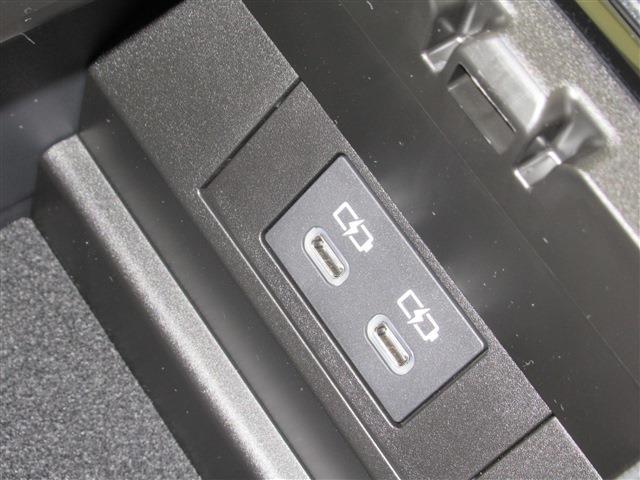 プリウス Ｚ　登録済未使用車　パノラマルーフ　ブラインドスポットモニター　１２．３型ディスプレイオーディオ　パノラミックビューモニター　シートヒーター　シートエアコン　ステアリングヒーター　電動パワーゲート（34枚目）