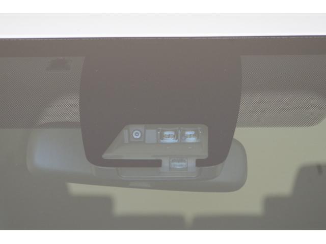 ヴォクシー ＺＳ　煌ＩＩ　ナビ　フルセグＴＶ　バックカメラ　Ｂｌｕｅｔｏｏｔｈ　ＥＴＣ　ＬＥＤヘッドライト　両側電動スライドドア　エアロパーツ　衝突被害軽減ブレーキ　障害物センサー　クルーズコントロール　７人乗り（5枚目）