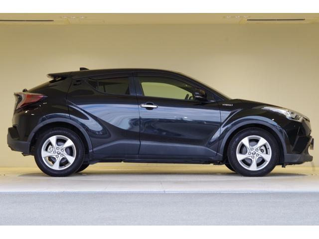 Ｃ－ＨＲ Ｓ　ＬＥＤエディション　ハイブリッド　トヨタセーフティセンス　ＬＥＤヘッドライト　１７インチアルミ　スマートキー　メモリーナビ　フルセグＴＶ　バックカメラ　ＥＴＣ（26枚目）
