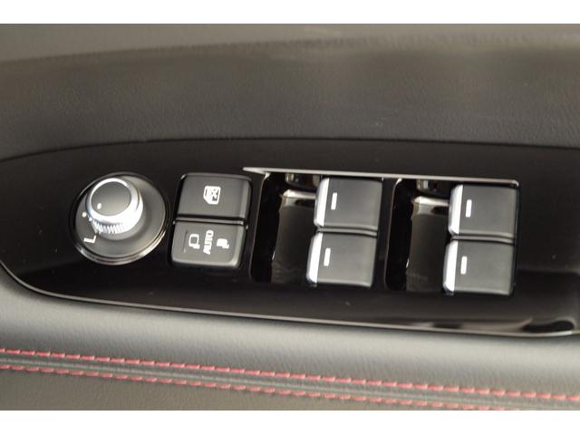 ＣＸ－５ ２５Ｓ　スポーツアピアランス　ダウンサスペンション　衝突被害軽減ブレーキ　フロントリアパーキングセンサー　ブラインドスポットモニタリング　電動リフトゲート　パワーシート　シートヒーター　ステアリングヒーター　３６０°ビューモニター（36枚目）