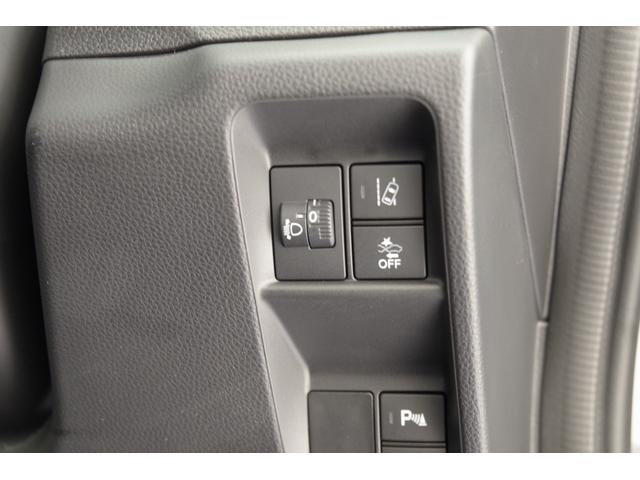 N-VAN ファン 誤発進抑制機能 アダプティブクルーズコントロール LEDヘッドライト LEDフォグランプ マルチインフォメーションディスプレイ ナビ装着用オーディオパネル バックカメラ ステアリングスイッチ(15枚目)