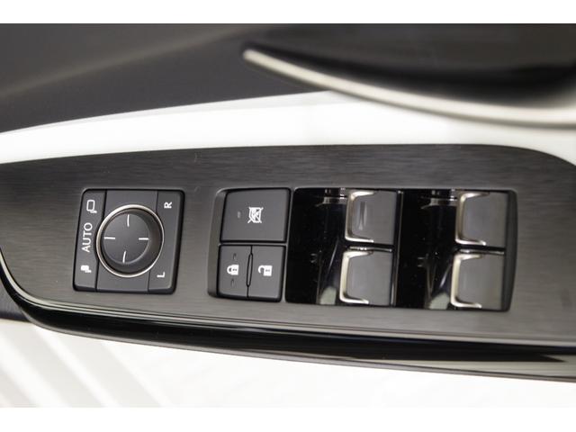 ES ES300h Fスポーツ オレンジブレーキキャリパー+ハンズフリーパワートランクリッド 360°パノラミックビューモニター デジタルインナーミラー 置くだけ充電 ムーンルーフ シートヒーター・クーラー 19インチアルミホイール(26枚目)