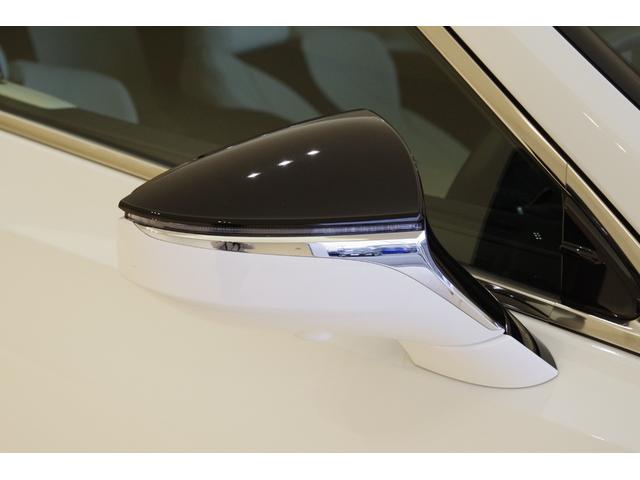 ES ES300h Fスポーツ オレンジブレーキキャリパー+ハンズフリーパワートランクリッド 360°パノラミックビューモニター デジタルインナーミラー 置くだけ充電 ムーンルーフ シートヒーター・クーラー 19インチアルミホイール(48枚目)