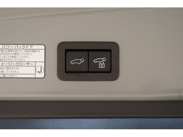 カローラクロス ハイブリッド Z パノラマルーフ パーキングサポートブレーキ ブラインドスポットモニター アラウンドビューモニター ETC2.0 ハンズフリーパワーバックドア レザーコンビパワーシート シートヒーター ルーフレール(13枚目)