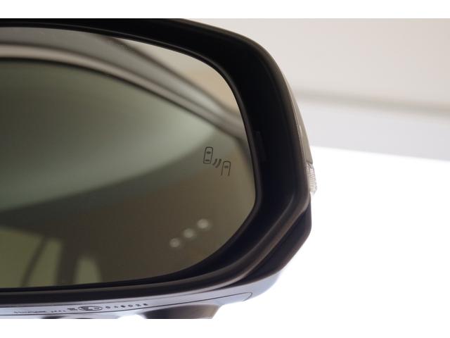 カローラクロス ハイブリッド Z パノラマルーフ パーキングサポートブレーキ ブラインドスポットモニター アラウンドビューモニター ETC2.0 ハンズフリーパワーバックドア レザーコンビパワーシート シートヒーター ルーフレール(14枚目)