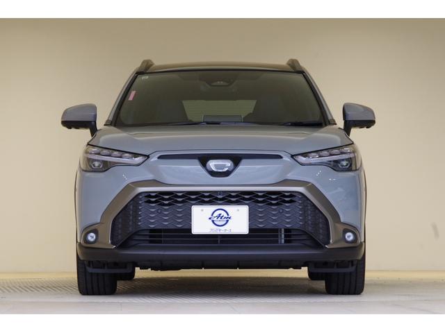 カローラクロス ハイブリッド Z パノラマルーフ パーキングサポートブレーキ ブラインドスポットモニター アラウンドビューモニター ETC2.0 ハンズフリーパワーバックドア レザーコンビパワーシート シートヒーター ルーフレール(32枚目)