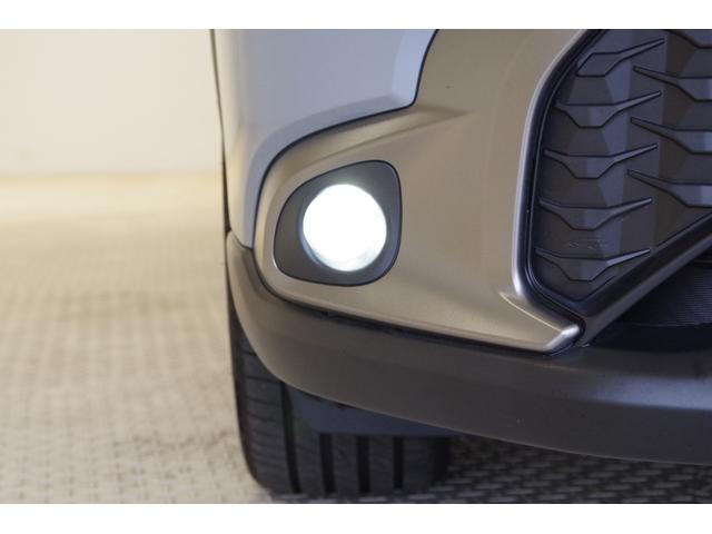 カローラクロス ハイブリッド Z パノラマルーフ パーキングサポートブレーキ ブラインドスポットモニター アラウンドビューモニター ETC2.0 ハンズフリーパワーバックドア レザーコンビパワーシート シートヒーター ルーフレール(34枚目)