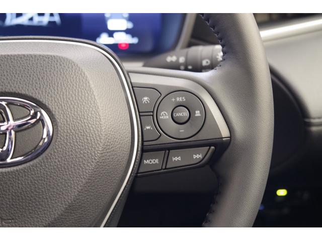 カローラクロス ハイブリッド Z パノラマルーフ パーキングサポートブレーキ ブラインドスポットモニター アラウンドビューモニター ETC2.0 ハンズフリーパワーバックドア レザーコンビパワーシート シートヒーター ルーフレール(41枚目)