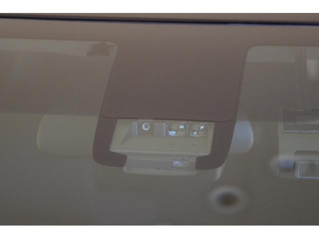 シエンタ G セーフティーエディション アラウンドビューモニター スーパーUVカットガラス シートヒーター ステアリングヒーター シルバーインテリアアクセント トヨタセーフティセンス 両側パワースライドドア フルセグ ETC スマートキー(15枚目)