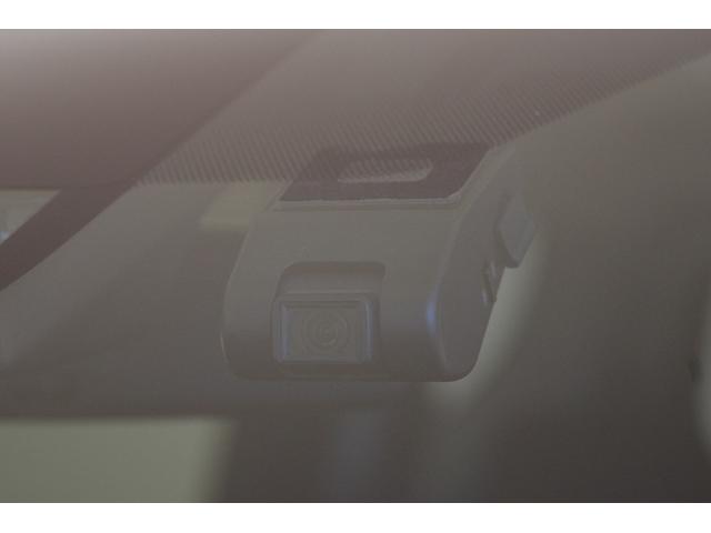 シエンタ G セーフティーエディション アラウンドビューモニター スーパーUVカットガラス シートヒーター ステアリングヒーター シルバーインテリアアクセント トヨタセーフティセンス 両側パワースライドドア フルセグ ETC スマートキー(16枚目)