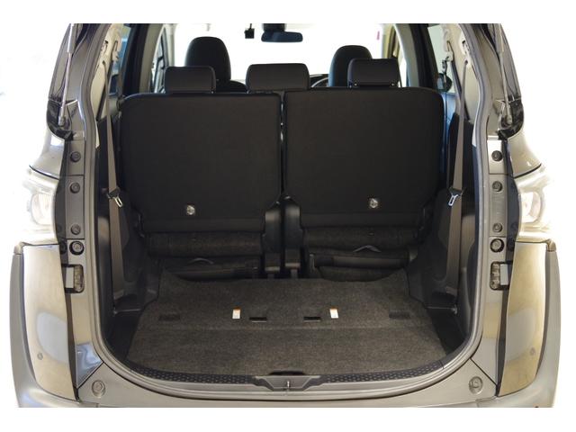 シエンタ G セーフティーエディション アラウンドビューモニター スーパーUVカットガラス シートヒーター ステアリングヒーター シルバーインテリアアクセント トヨタセーフティセンス 両側パワースライドドア フルセグ ETC スマートキー(53枚目)