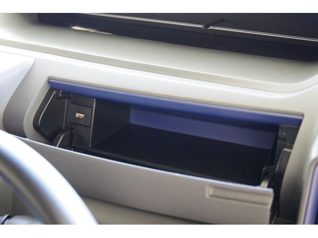 タント カスタムＸ　衝突被害軽減ブレーキ　コーナーセンサー　ＬＥＤヘッドライト　１４インチアルミ　両側パワースライドドア　スマートキー　ＴＶ　バックカメラ　ＥＴＣ　２トーンカラー（16枚目）