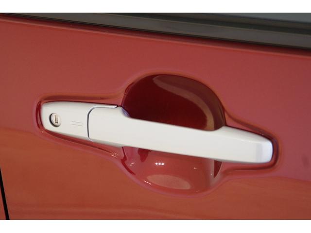 タント カスタムＸ　衝突被害軽減ブレーキ　コーナーセンサー　ＬＥＤヘッドライト　１４インチアルミ　両側パワースライドドア　スマートキー　ＴＶ　バックカメラ　ＥＴＣ　２トーンカラー（32枚目）