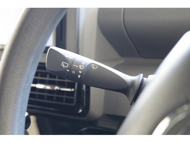 タント カスタムＸ　衝突被害軽減ブレーキ　コーナーセンサー　ＬＥＤヘッドライト　１４インチアルミ　両側パワースライドドア　スマートキー　ＴＶ　バックカメラ　ＥＴＣ　２トーンカラー（38枚目）