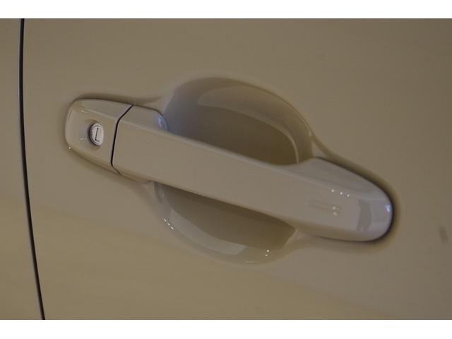 シエンタ ファンベースＧ　トヨタセーフティセンス　両側パワースライドドア　スマートキー　メモリーナビ　フルセグＴＶ　３６０°パノラミックビューモニター　ＥＴＣ　ＣＤ　ＤＶＤ（33枚目）