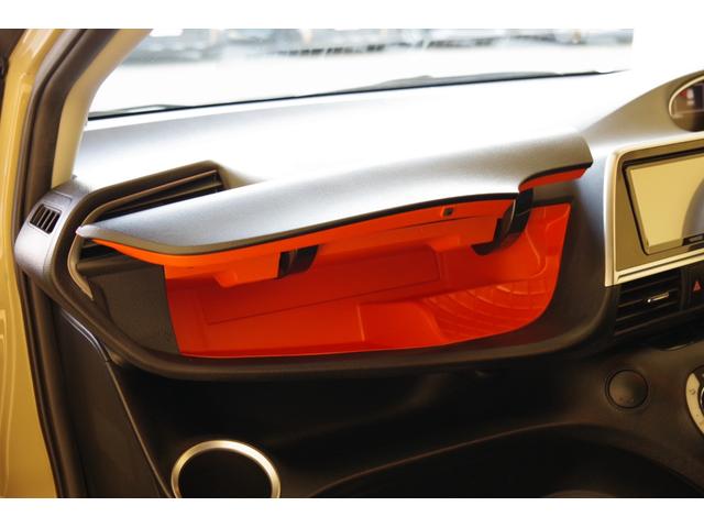 シエンタ ファンベースＧ　トヨタセーフティセンス　両側パワースライドドア　スマートキー　メモリーナビ　フルセグＴＶ　３６０°パノラミックビューモニター　ＥＴＣ　ＣＤ　ＤＶＤ（43枚目）