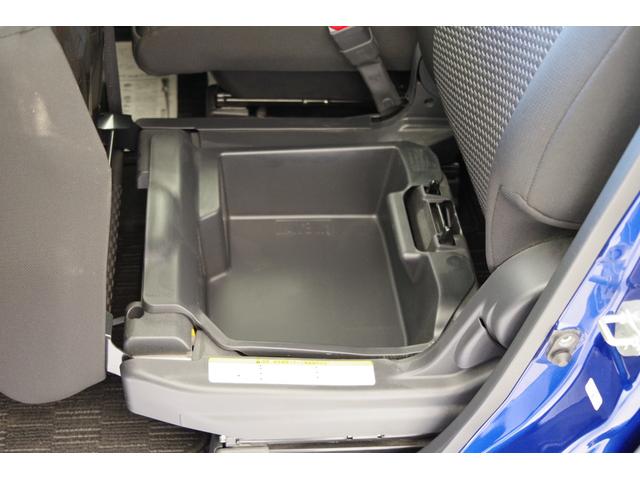 ピクシスメガ Ｌ　ＳＡＩＩＩ　衝突被害軽減ブレーキ　リアコーナーセンサー　ＬＥＤヘッドライト　両側パワースライドドア　スマートキー　メモリーナビ　ＴＶ　バックカメラ　電動格納式ドアミラー　アルミホイール（16枚目）